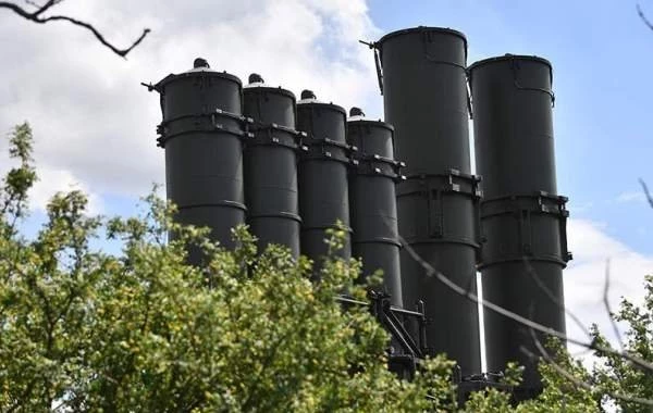 Российские средства ПВО сбили два дрона над Калужской и Тверской областями 