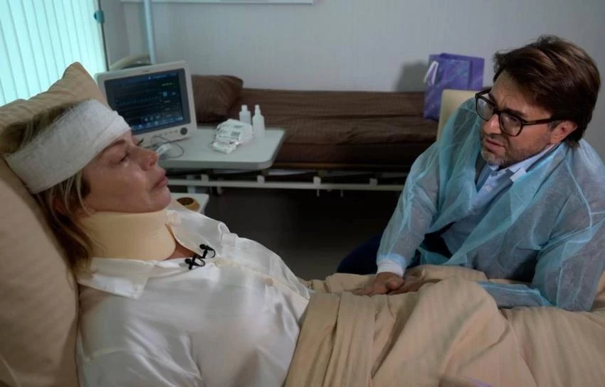 Лада Дэнс первые после ДТП появилась на телевидении в шоу «МАЛАХОВ»