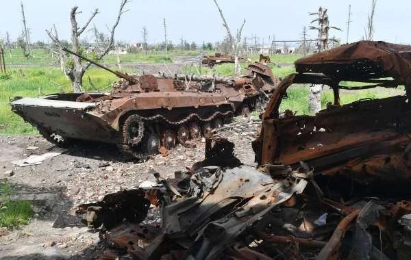 ВС РФ уничтожили БМП Bradley в районе Работино 