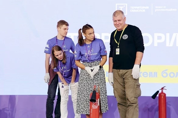 Проекты, нацеленные на будущее российского образования, разработали участники смены «Учить» на «Территории смыслов»