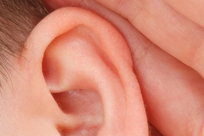 Скрытые изменения в глазах могут быть первым признаком потери слуха