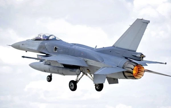 США нанесли удары по иранским объектам в Сирии 