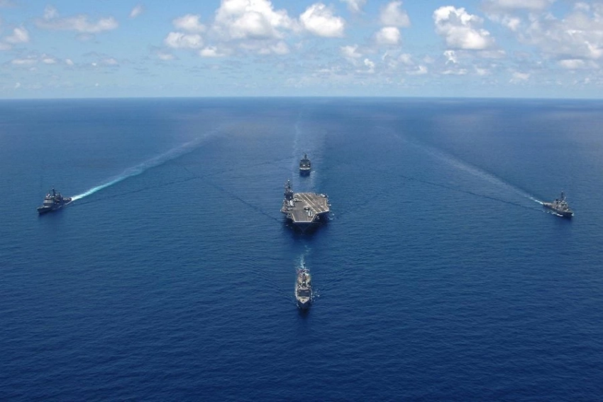 Северная Корея предупредила о «процедурах» ядерной доктрины после захода авианосца США в Южную Корею