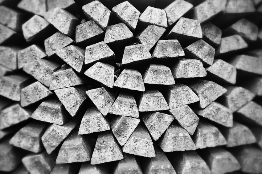 «Ъ-Наука»: учёные придумали, как лечиться серебром и не посинеть