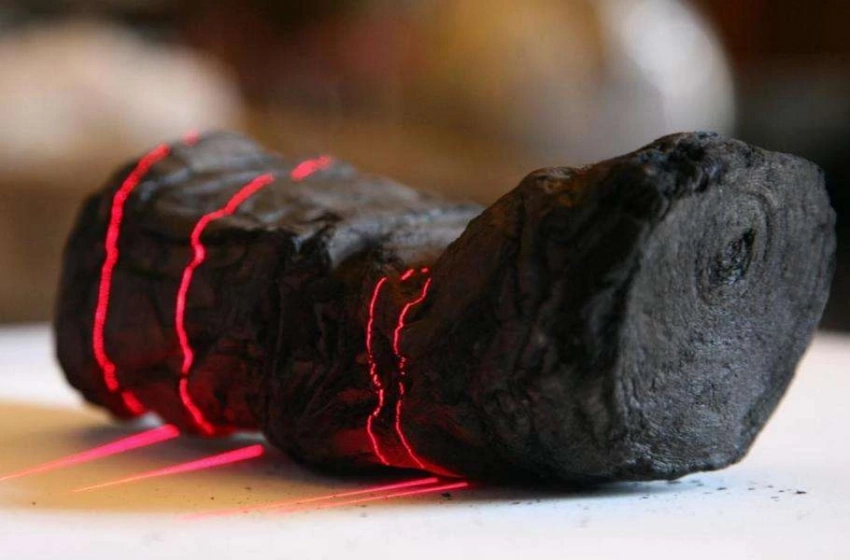 Vesivuan Challenge: обугленные папирусы Геркуланума расшифровываются искусственным интеллектом