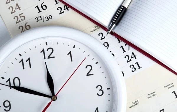 Большинство россиян поддержали сокращение рабочей недели на один час 