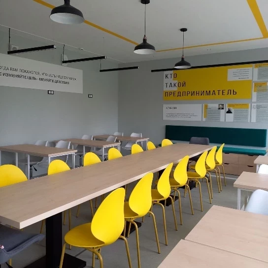 Первый инновационный класс для детей-предпринимателей открылся в Кировской области