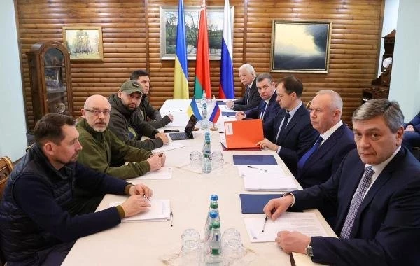 Мединский рассказал о требованиях России на переговорах с Киевом в 2022 году 