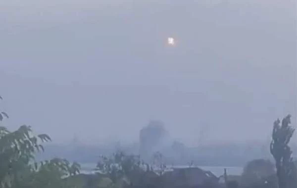 Взрывы прогремели в Крыму после того, как ВСУ ударили 15 крылатыми ракетами по заводу в Керчи 