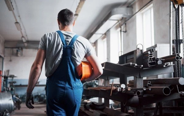 Эксперты спрогнозировали дефицит рабочих кадров в России 