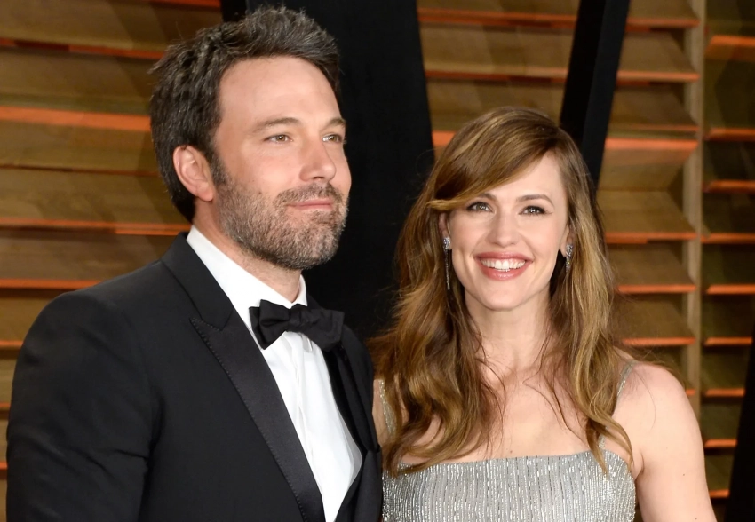 "Чувствует себя третьим лишним". Бойфренд Дженнифер Гарнер недоволен её крепнущей связью с Беном Аффлеком после его развода с Дженнифер Лопес