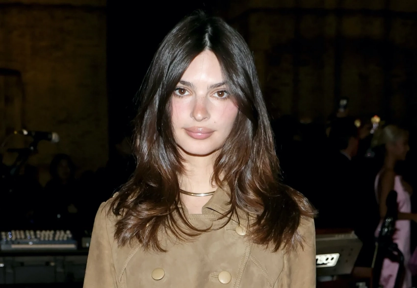 Эмили Ратаковски посетила показ Coach в Нью-Йорке