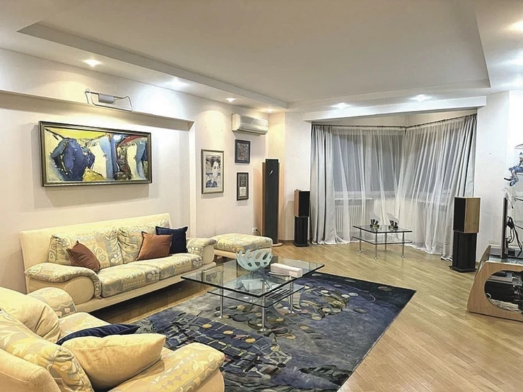 Квартира Ротару за 70 миллионов оказалась никому не нужным старым хламом