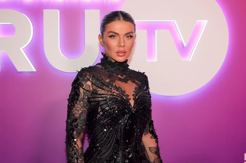 Исхудавшая после смерти экс-мужа Седокова боится выходить на улицу: «Легче не становится»