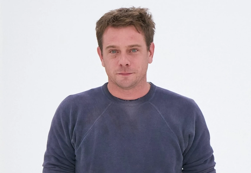 Джонатан Андерсон покидает пост креативного директора Loewe