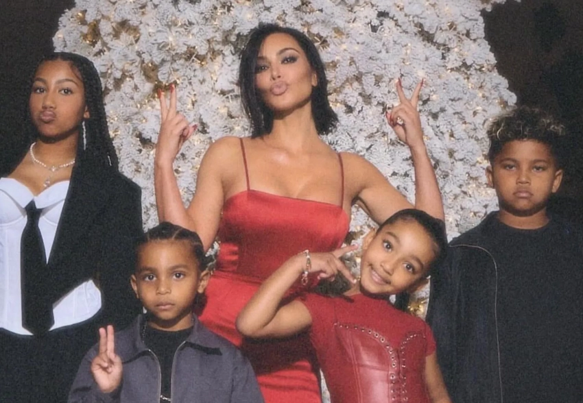 Канье Уэст обвинил семью Кардашьян в секс-торговле его детьми