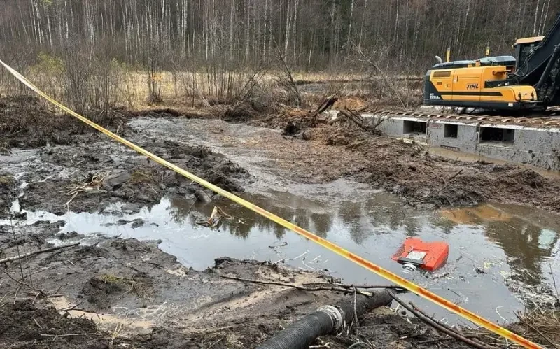 В Литве обнаружено тело 4-го члена экипажа БРЭМ Hercules, затонувшей в болоте
