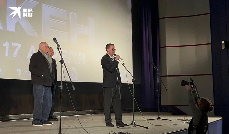 «Посмотрели фильм до премьеры и помчали в роддом»: Раскрыты подробности рождения первенца Саши Петрова