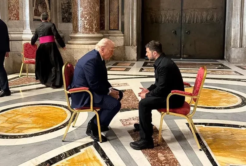 После разговора с Зеленским Трамп снова угрожает России санкциями