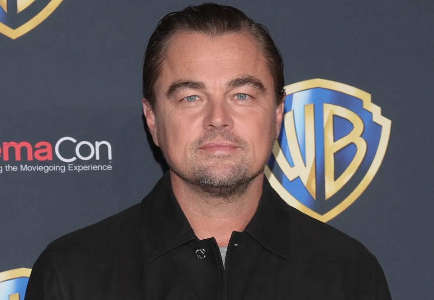 50-летний Леонардо ДиКаприо теперь красит волосы и брови