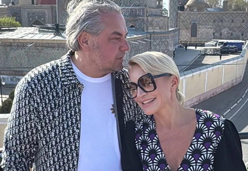 Плов, национальные костюмы и шампанское в шесть утра: Виктория Шелягова празднует день рождения мужа в Самарканде