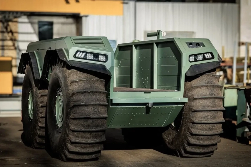 На Украине разрешили эксплуатацию амфибийного роботизированного комплекса UNEX UGV местного производства