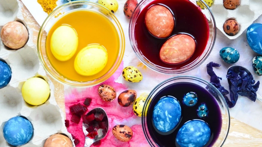 Подробная инструкция, как правильно красить яйца красителем с уксусом