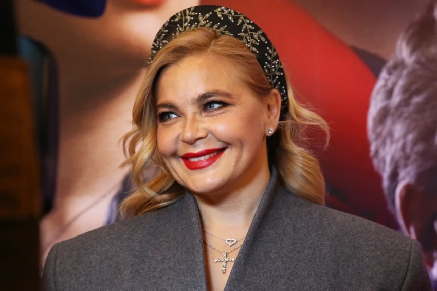 Пегова в кокошнике и одинокий Тройник: Звезды на премьере фильма «Финал»