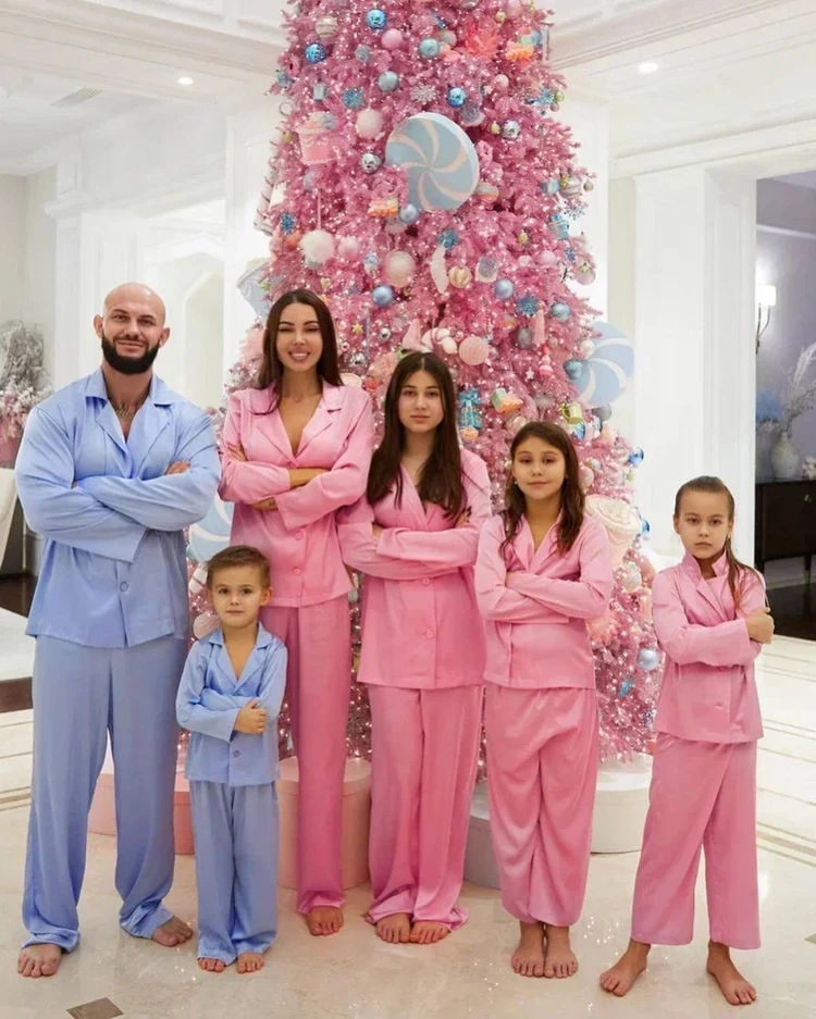 Самойлова и Джиган были вынуждены смириться с новым увлечением дочери: «Мы не принимали эту позицию»