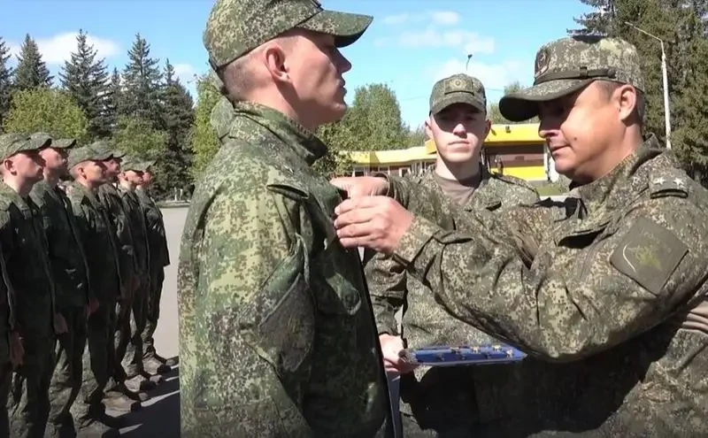 «За штурм»: В Подмосковье состоялось первое награждение военнослужащих штурмовых подразделений специальным нагрудным знаком