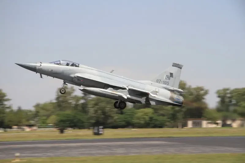 Bloomberg: Китай оказывал военную поддержку Пакистану в ходе его конфликта с Индией