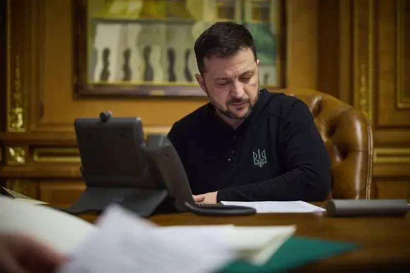 «Для достижения мира на Украине нужно устранить основное препятствие»: Депутат ВРУ предложил убрать Зеленского от власти