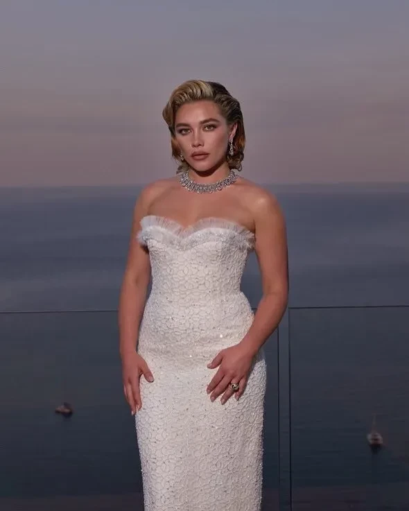 Флоренс Пью, Оксана Бондаренко и жена миллиардера Олега Новикова на гала-ужине Bvlgari в Италии