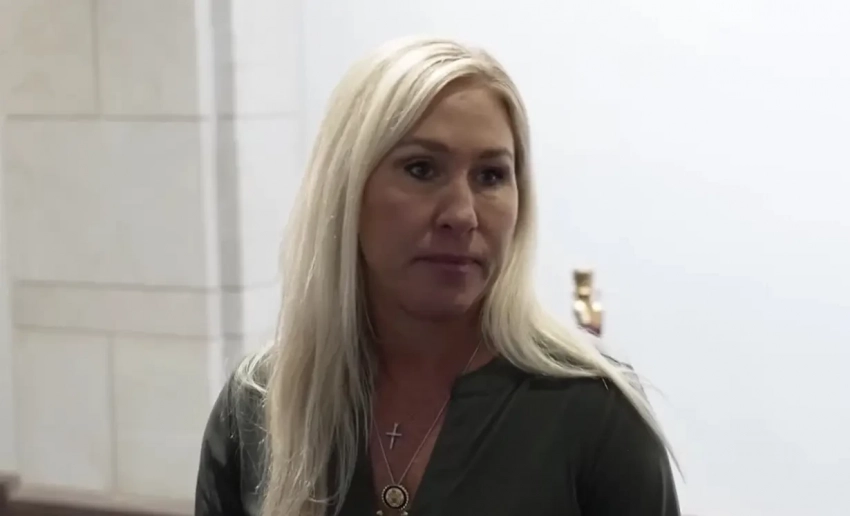 Конгрессвумен США: сделка Вашингтона и Киева может снова втянуть американцев в войну