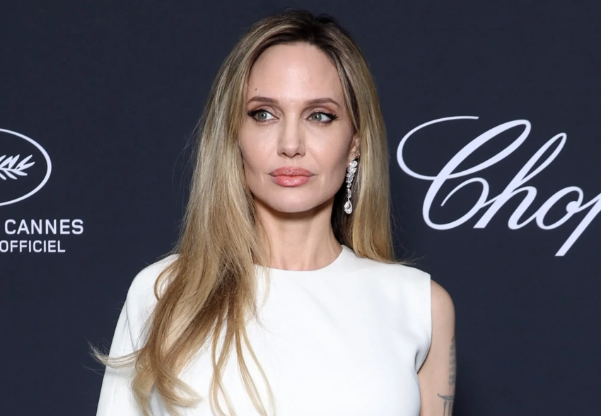 Анджелина Джоли, Карла Бруни и Квентин Тарантино с женой на вручении награды Chopard Trophy