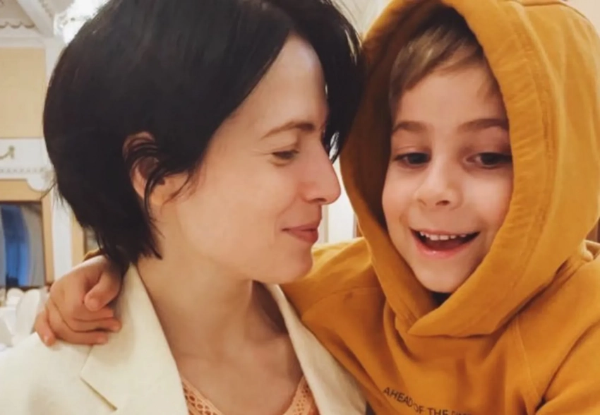 Юлия Снигирь опубликовала редкое фото сына от Евгения Цыганова