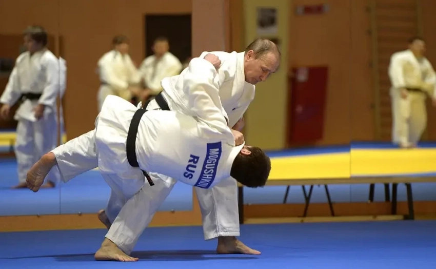 Зеленский: отсутствие Украины на саммите НАТО в июне «станет победой Путина» над альянсом