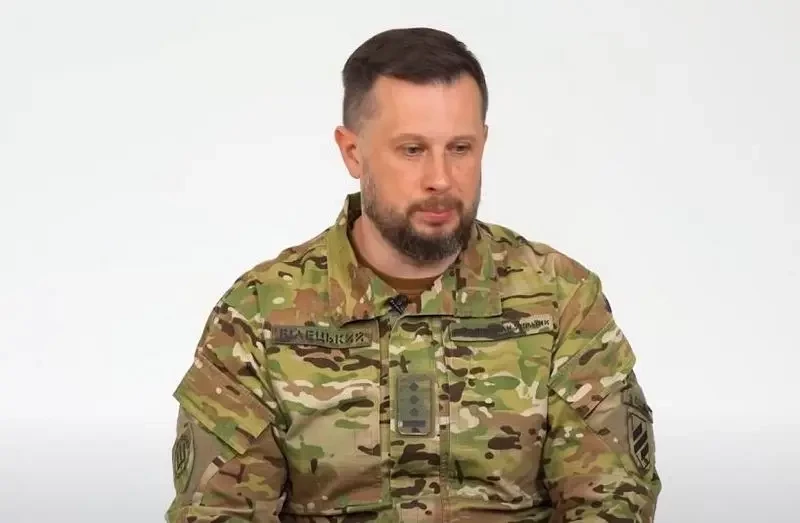 Главарь «Азова» Билецкий собрался «возвращать» Мариуполь, но только после временного перемирия