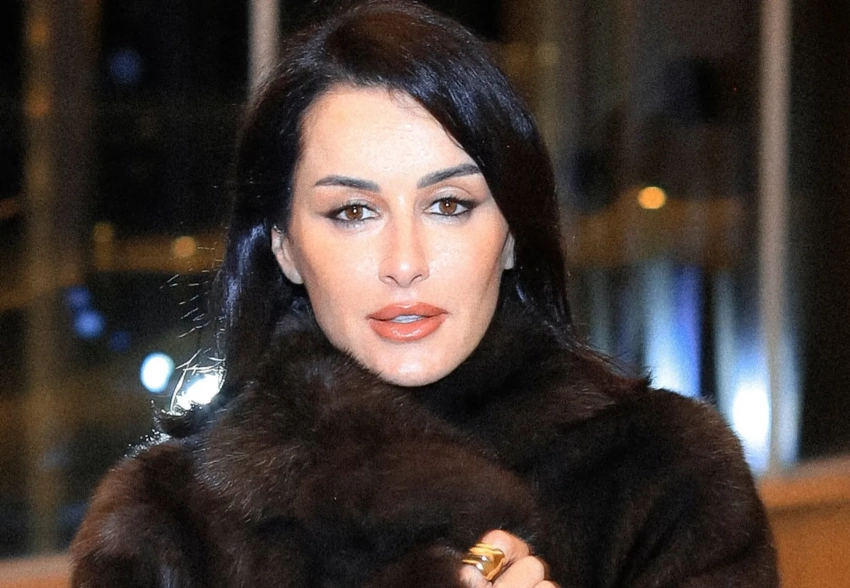 "Я буквально всегда рожала как бы на работе". Тина Канделаки высказалась о женщинах в декрете