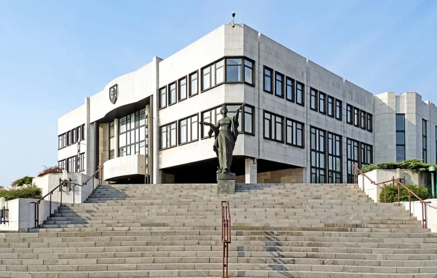 Парламент Словакии принял резолюцию об отказе от антироссийской санкционной политики