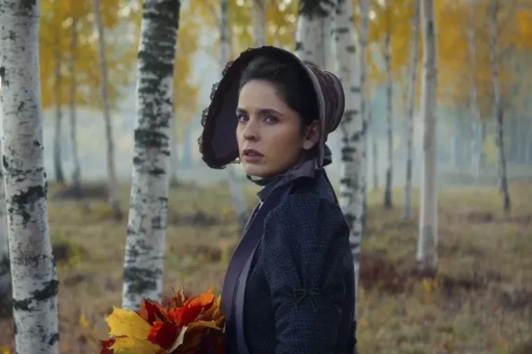 Лиза Моряк заявила, что ей "не стыдно", что её муж Сарик Андреасян постоянно снимает её в своих фильмах