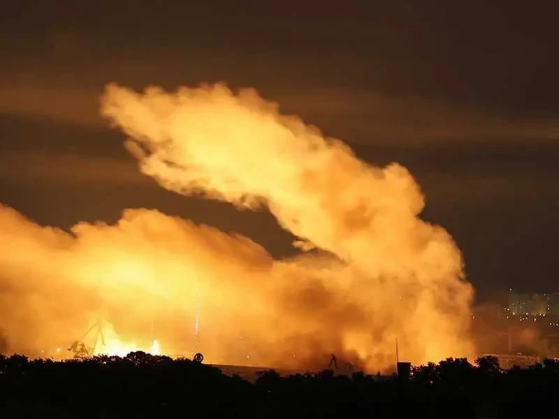 Появляется информация о местах прилётов российских дронов и ракет минувшей ночью в Киеве