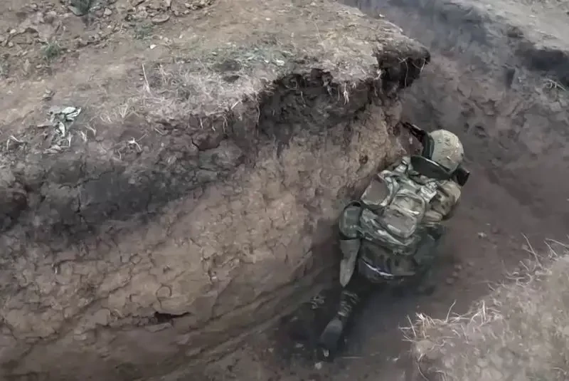 ВС РФ начали наступление на город Родинское, пытаясь перерезать снабжение гарнизона ВСУ в Покровске и Мирнограде