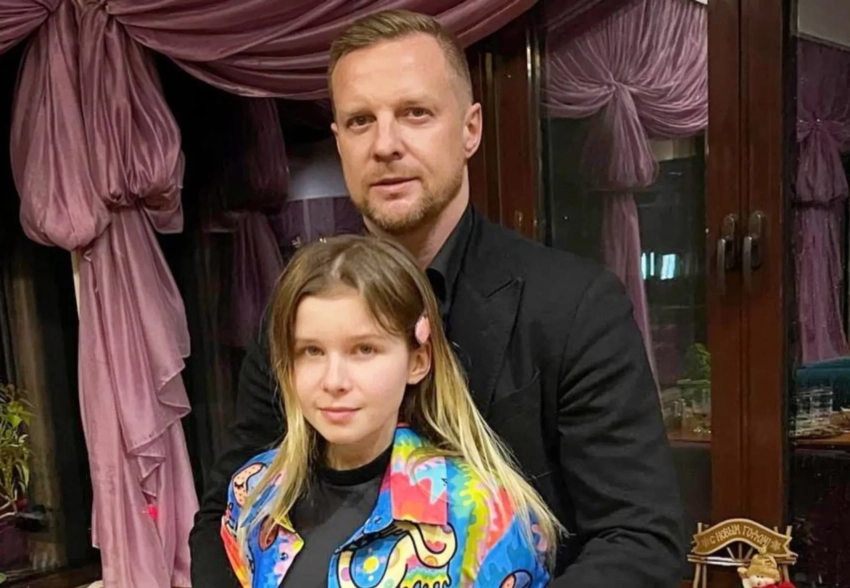 Дочь Вячеслава Малафеева, которая ранее лечилась от наркозависимости, поступила в ГИТИС