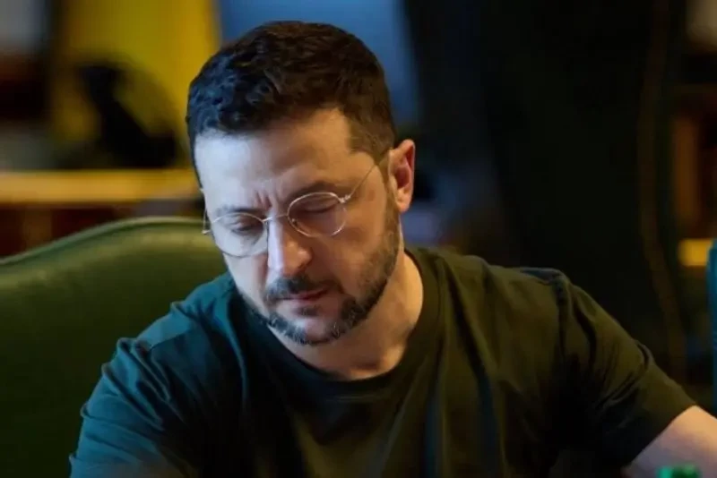 Зеленский отреагировал на предложение Трампа о переговорах в трехстороннем формате с участием России