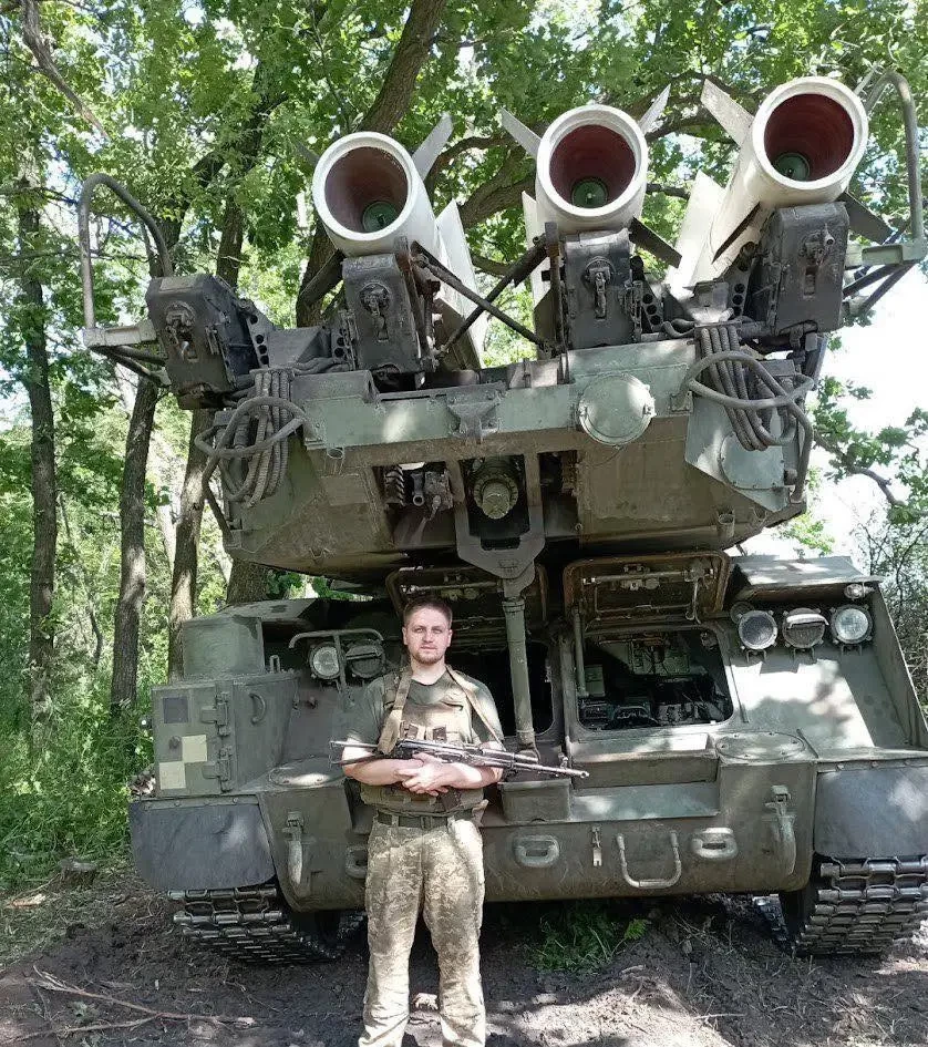 «Десять нападающих на вратаря»: в ВСУ назвали особенной ночную атаку ВС России на Киев