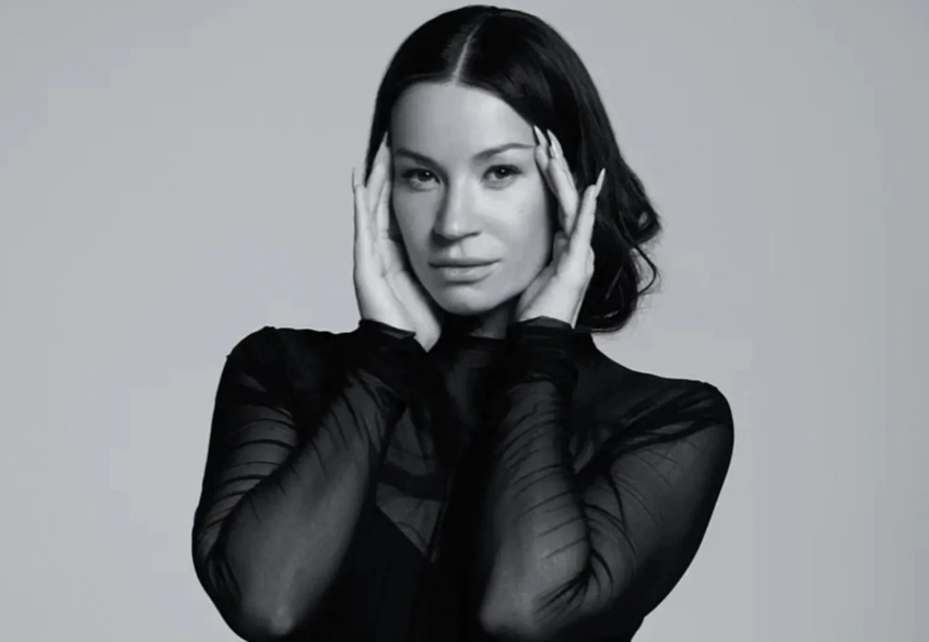 "Обычная женщина". Ида Галич ответила на критику своей фигуры после родов