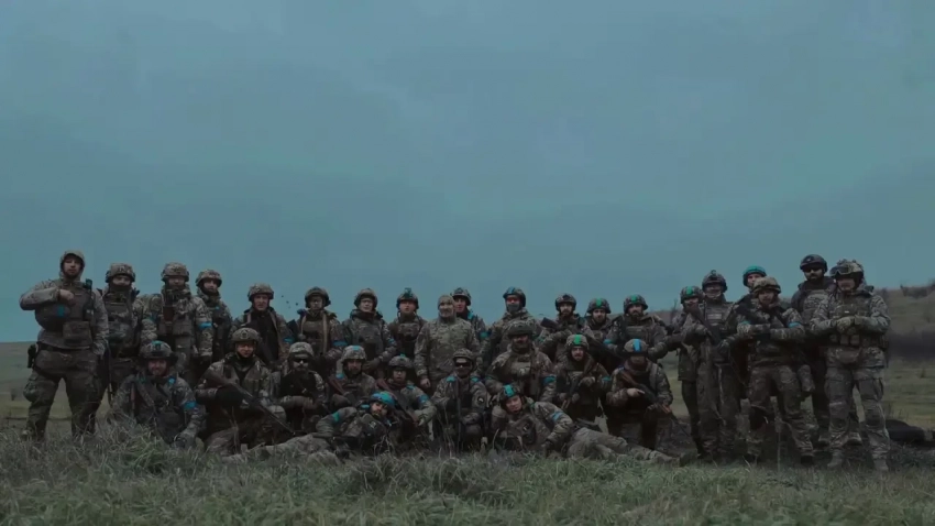 Радикалы начинают выдвигать ультиматумы Зеленскому: «Ни шагу назад с Донбасса»