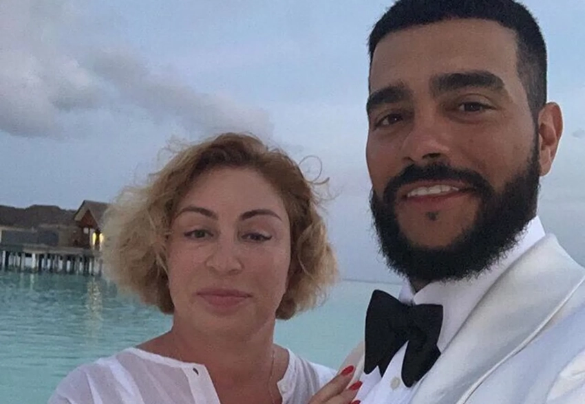 "Наречённая вами Валидэ". Мать Тимати ответила на критику своего присутствия на родах девушек сына