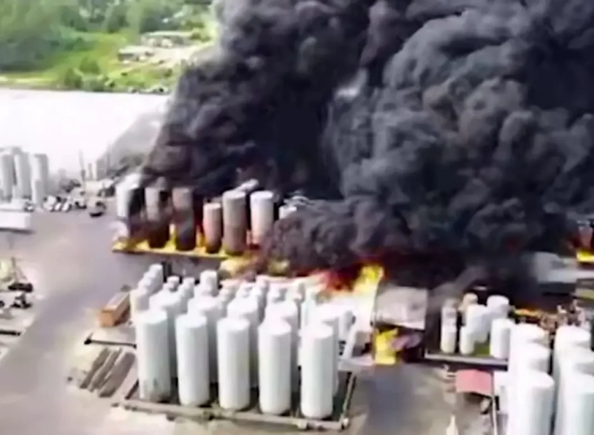 Очередной взрыв в США: сообщается о масштабном пожаре в Луизиане